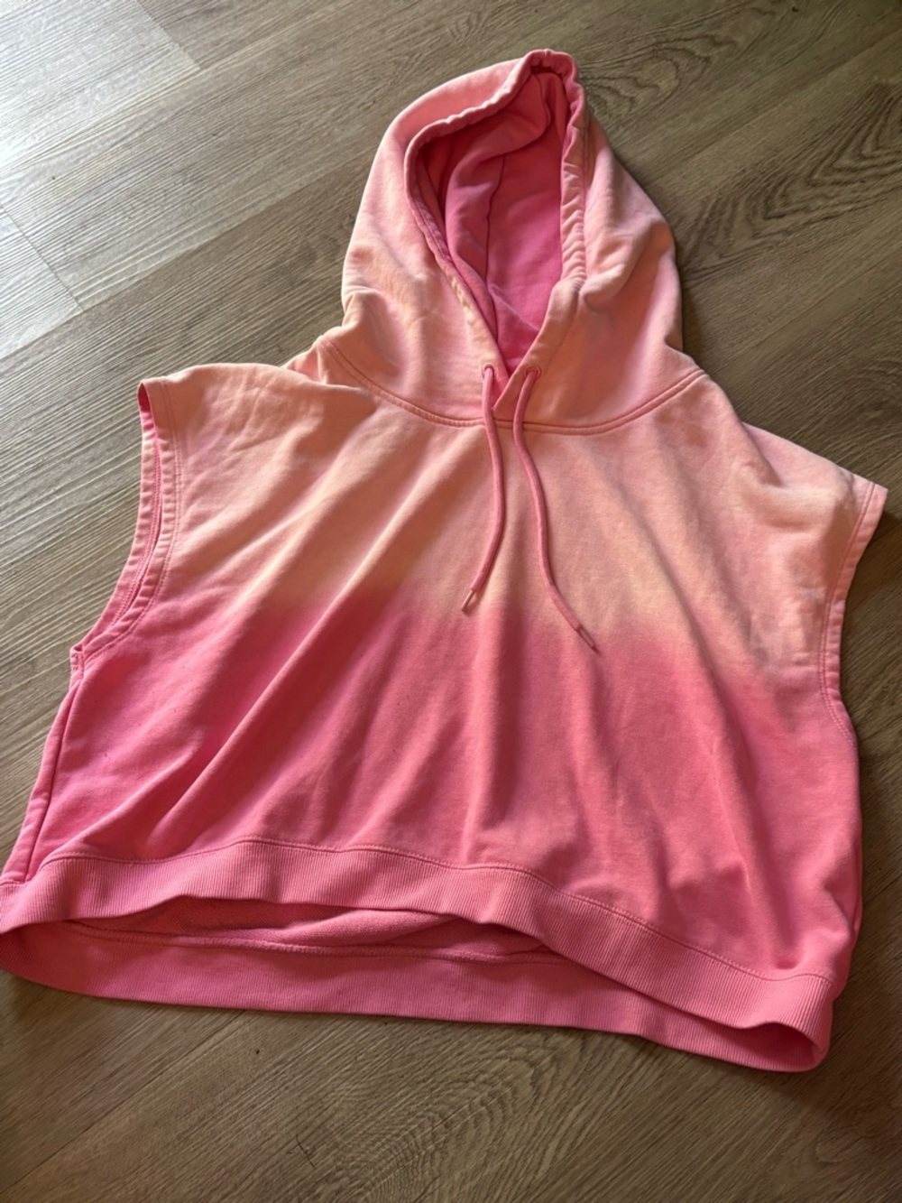 Source Unknown Pink Ombre Sleeveless Crop Hoodie